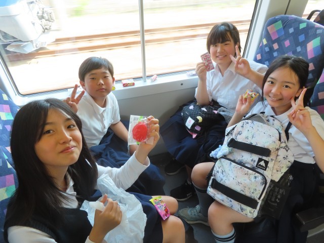 行きの電車内の様子その２
