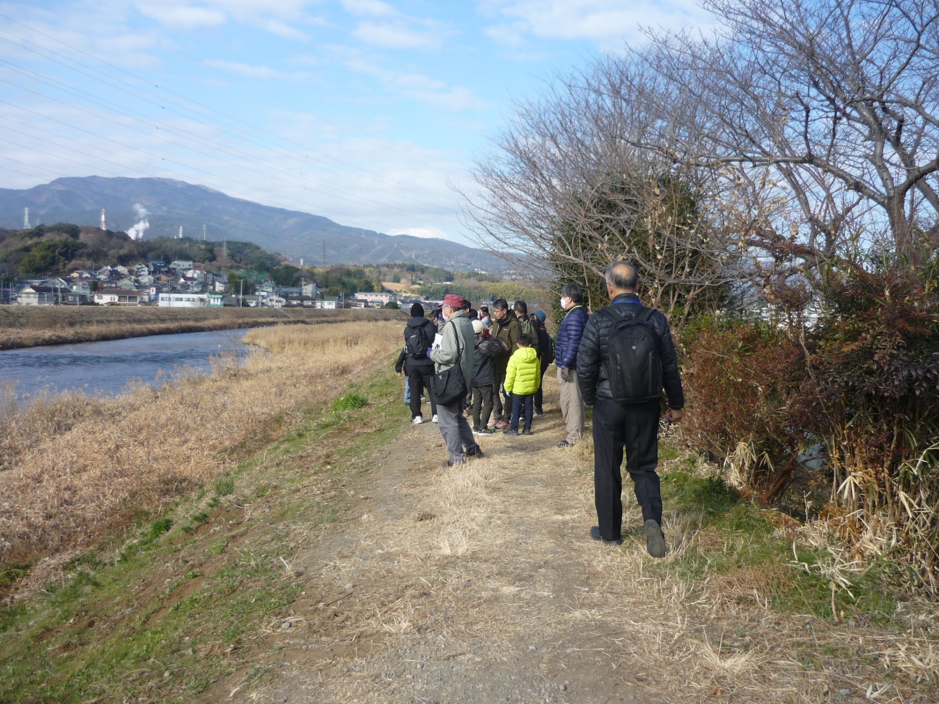 狩川の土手541.JPG