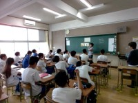 読み聞かせの様子