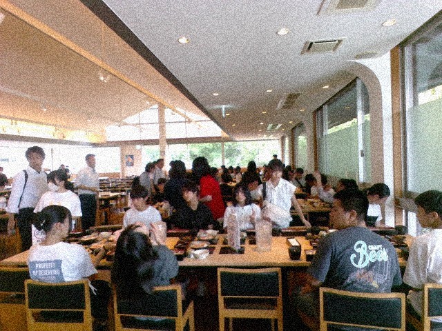 昼食風景