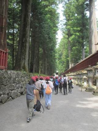 二荒山神社へ向かっています