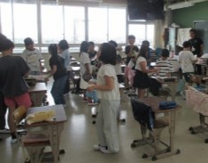 ４年生（夏休みの思い出ビンゴ）