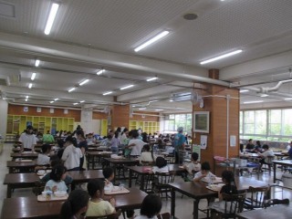 給食開始