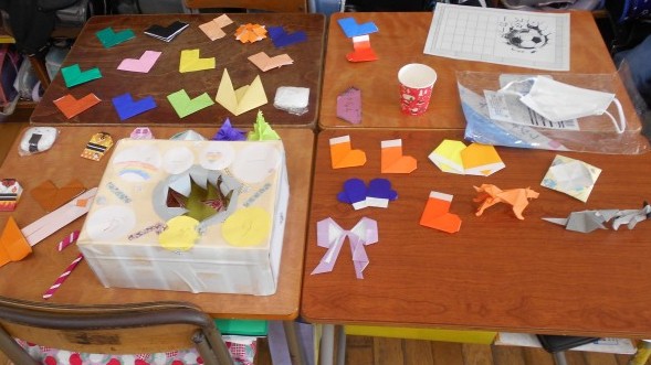 みんなで作ったくじ引きの景品